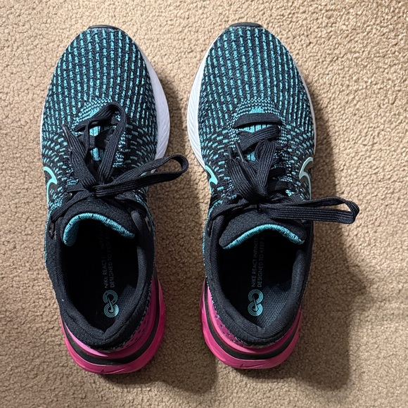 Nike React Black and Pink Sneakers with Teal Accents - Picture 3 of 6